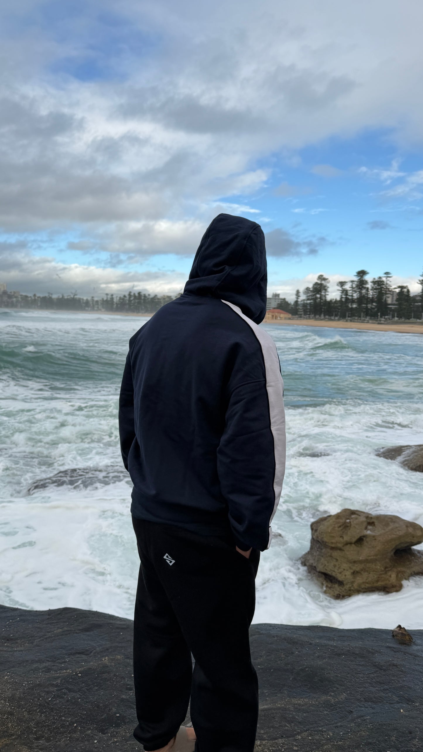 VHS Hoodie | Navy