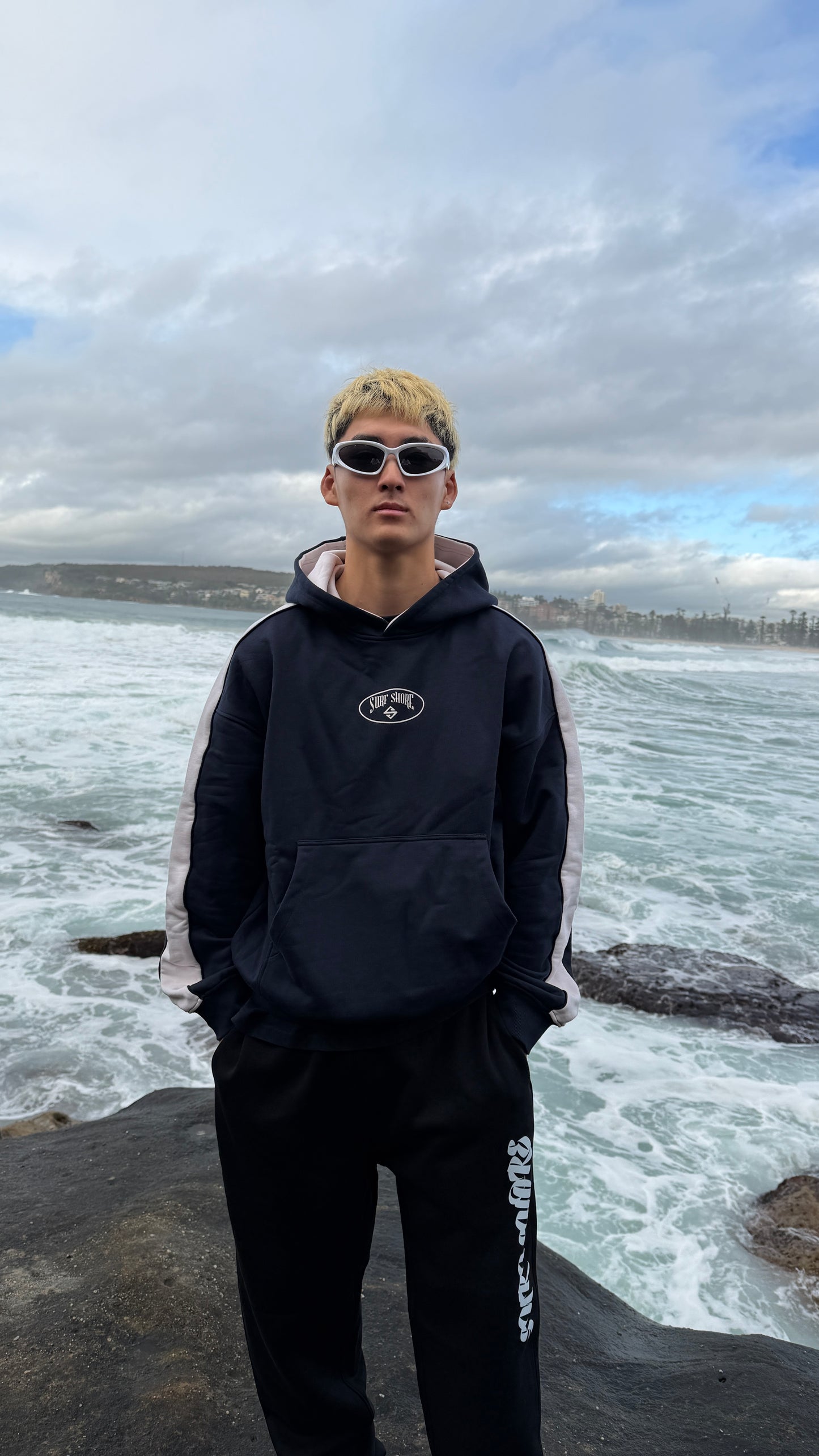 VHS Hoodie | Navy